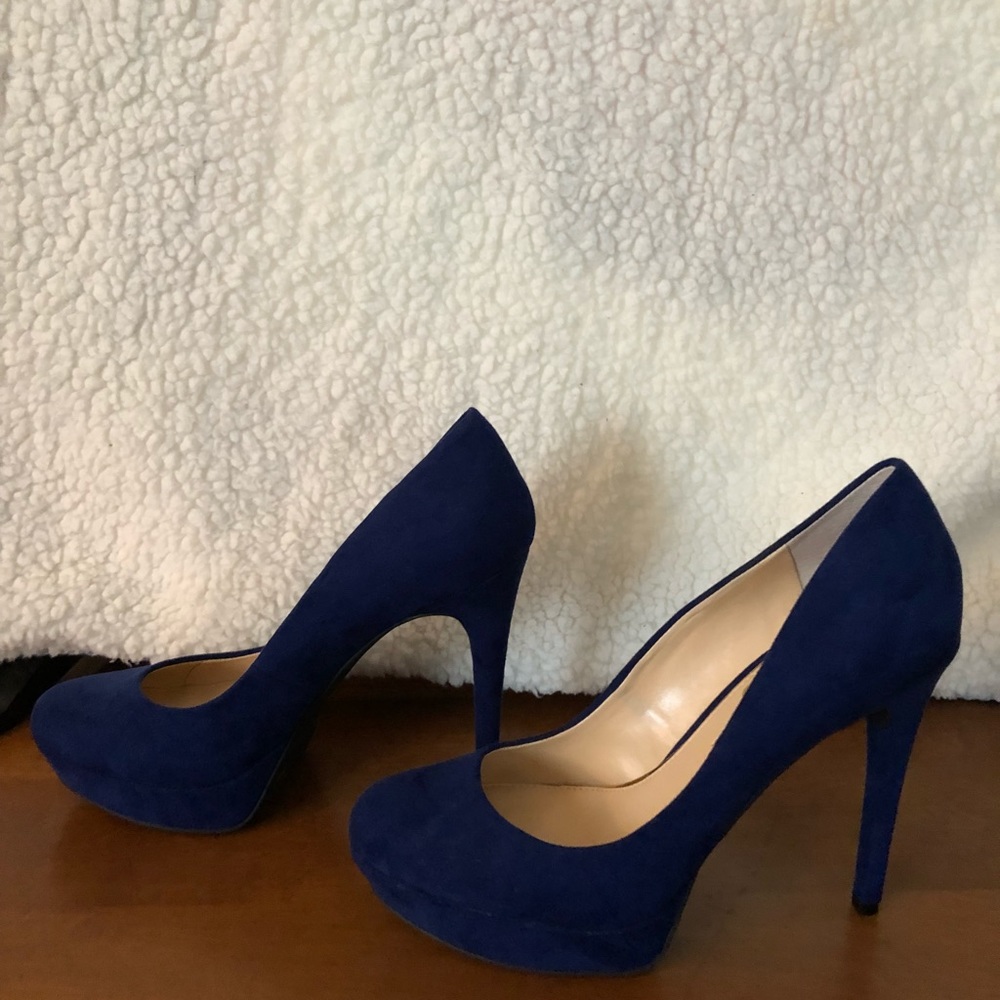 Jessica Simpson navy blue heels 👠